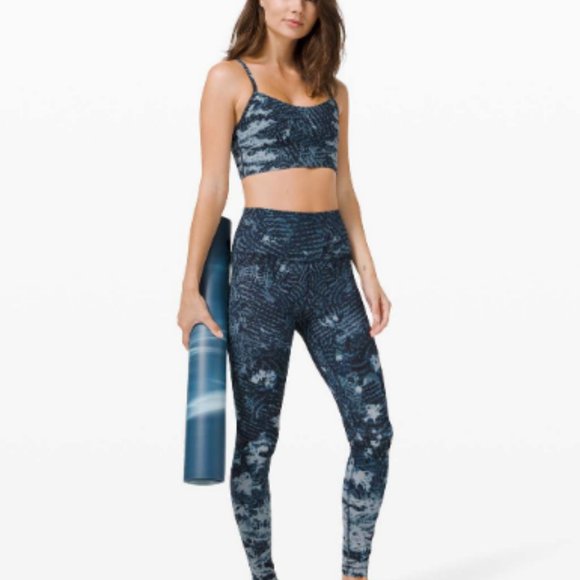 Lululemon Flow Y Bra Long Line - Indigo Lace Starlight Multi - Size 6 - Picture 2 of 5